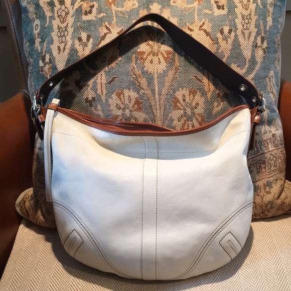 Coach Handbags - Coach leather hobo bag with tassel